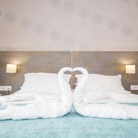 B&B Amfora Petrovac 外观 照片