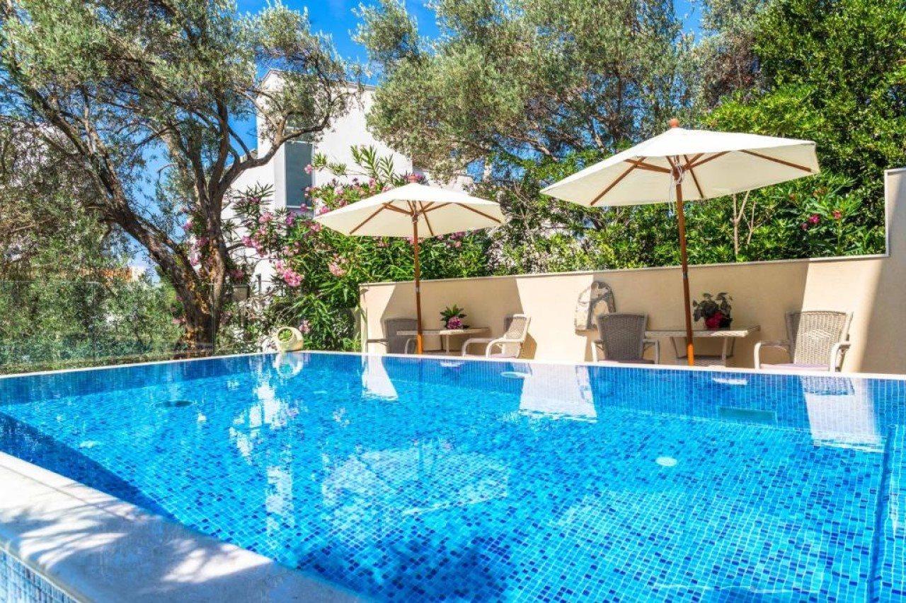 B&B Amfora Petrovac 外观 照片
