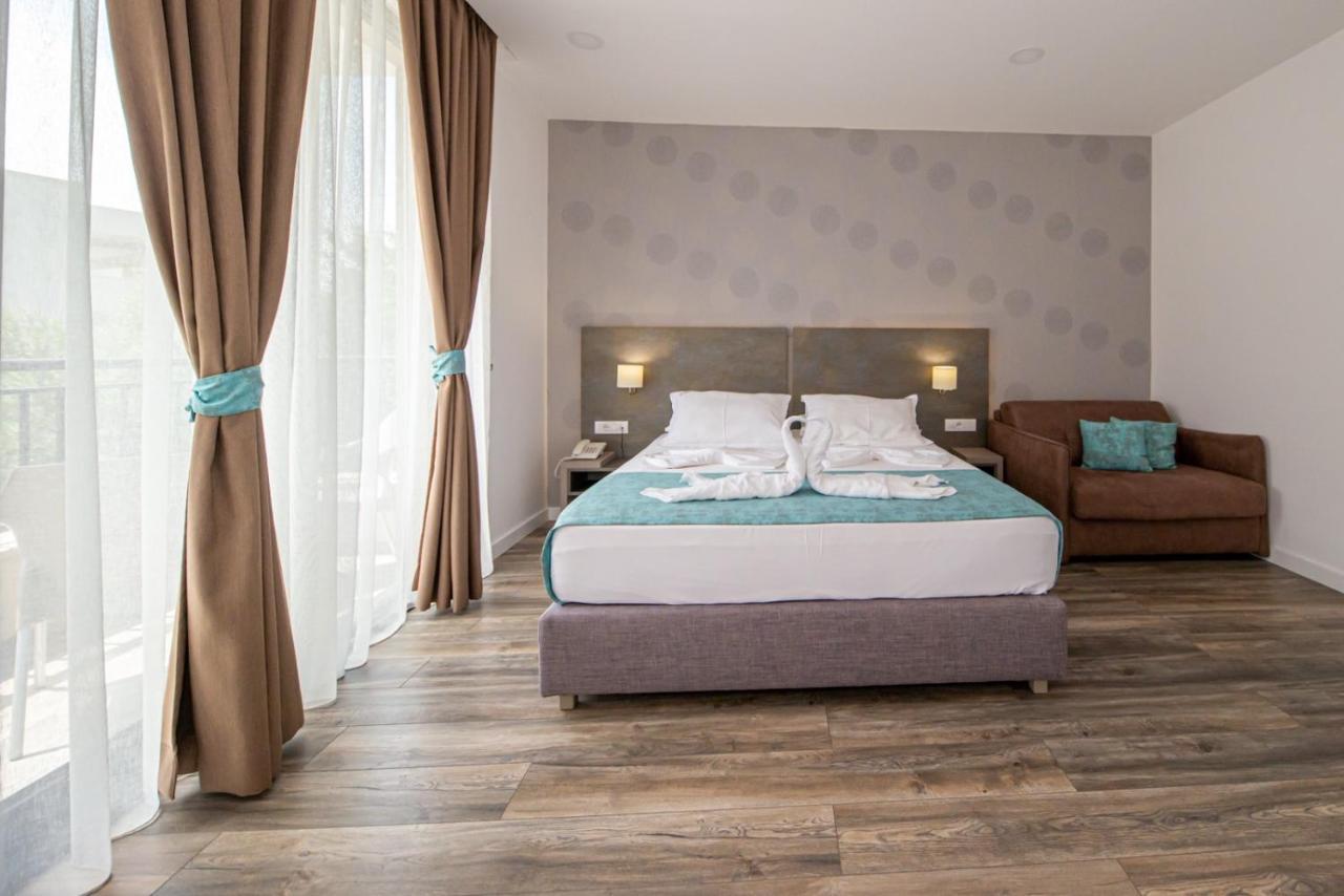 B&B Amfora Petrovac 外观 照片