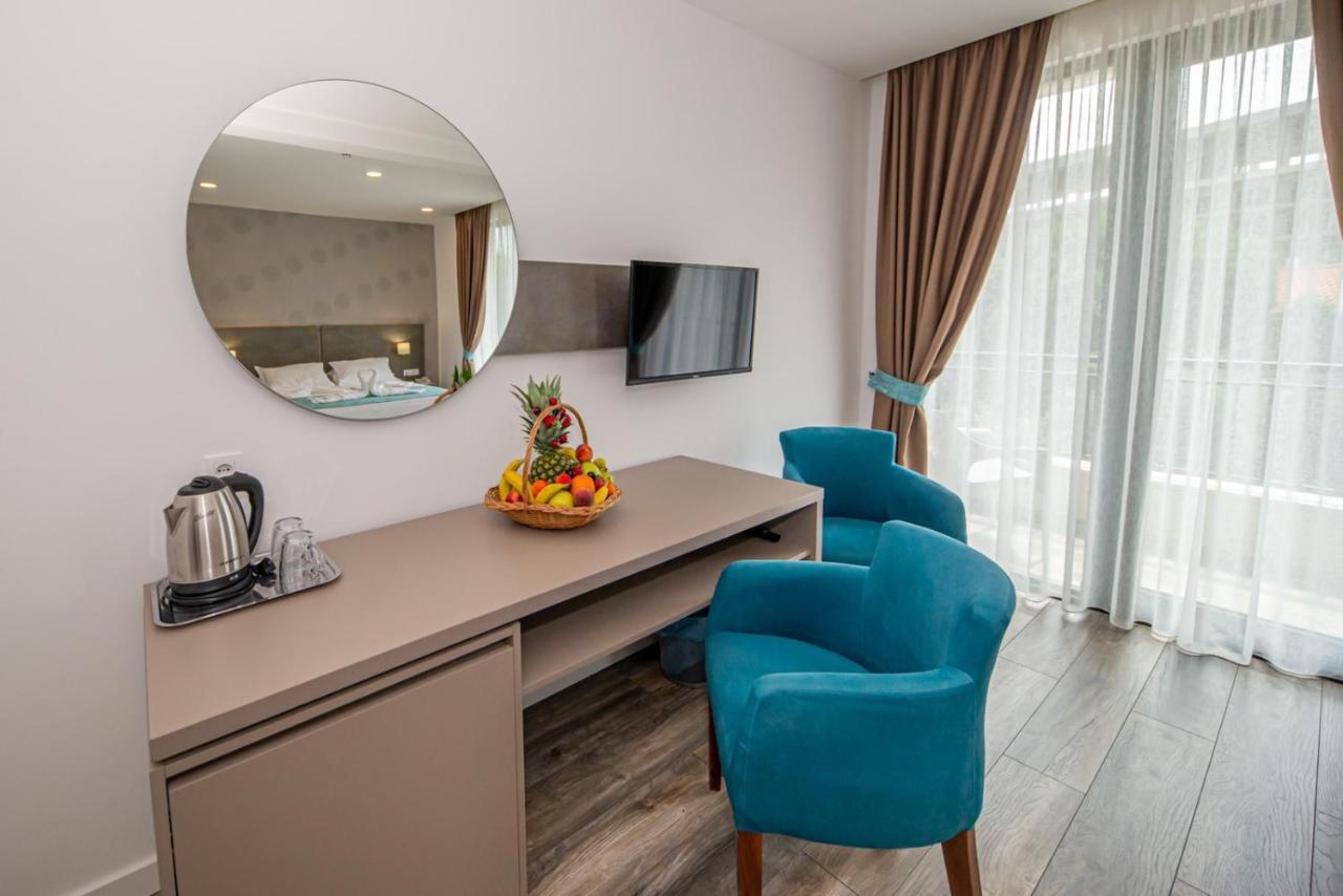 B&B Amfora Petrovac 外观 照片