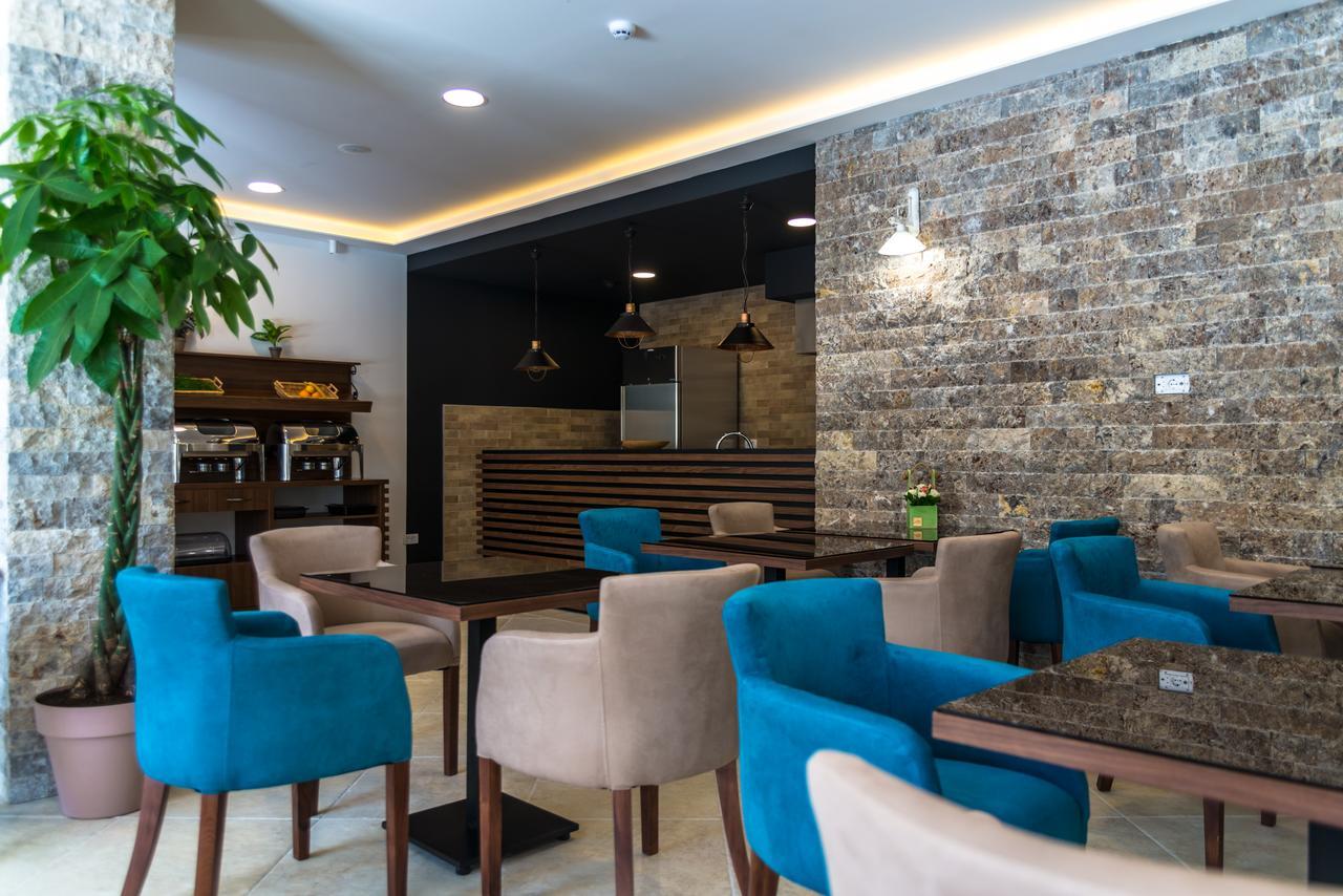 B&B Amfora Petrovac 外观 照片