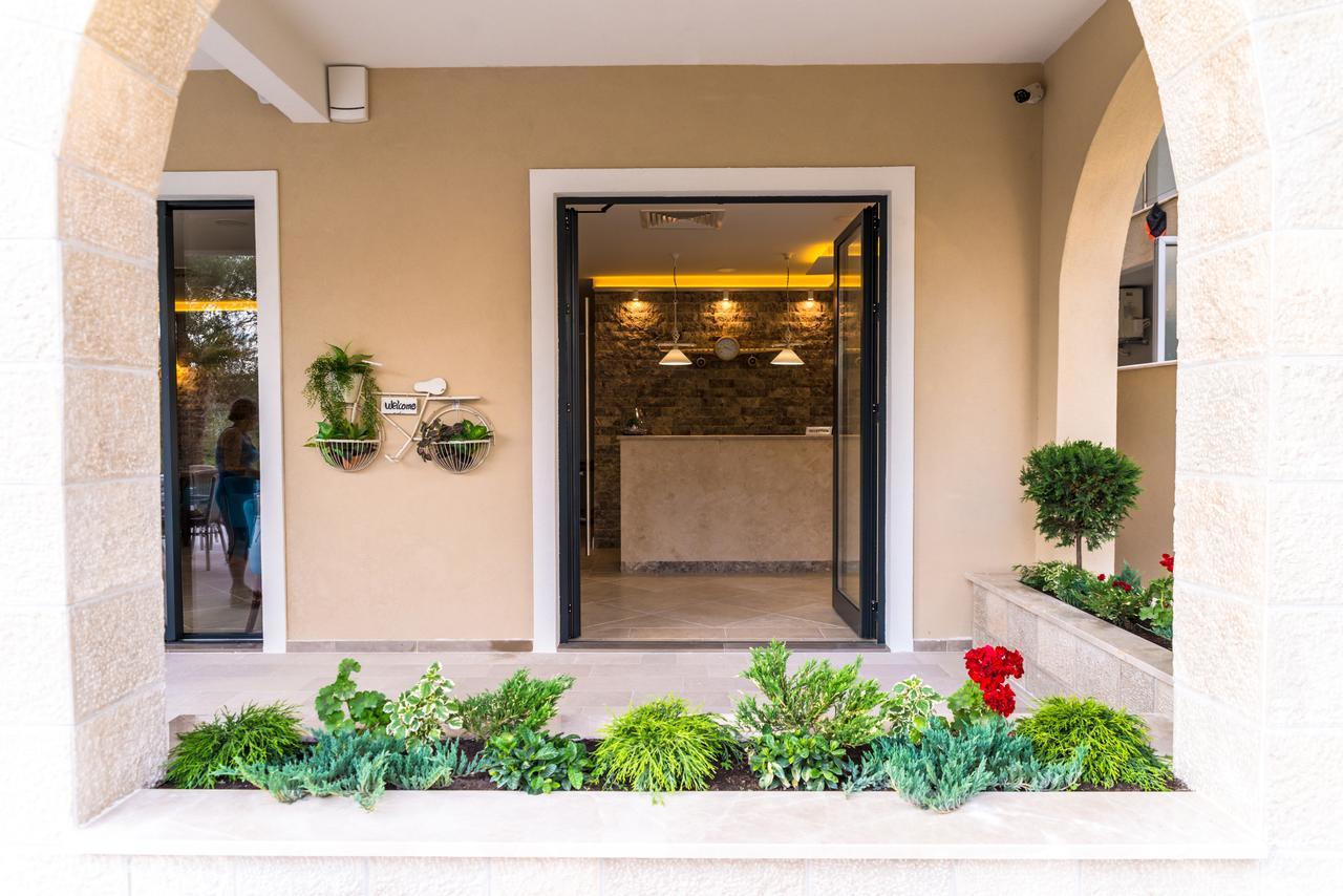B&B Amfora Petrovac 外观 照片