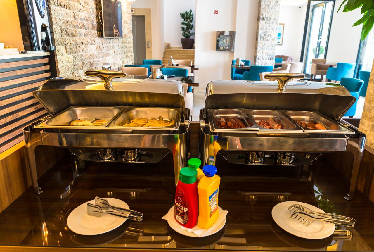 B&B Amfora Petrovac 外观 照片